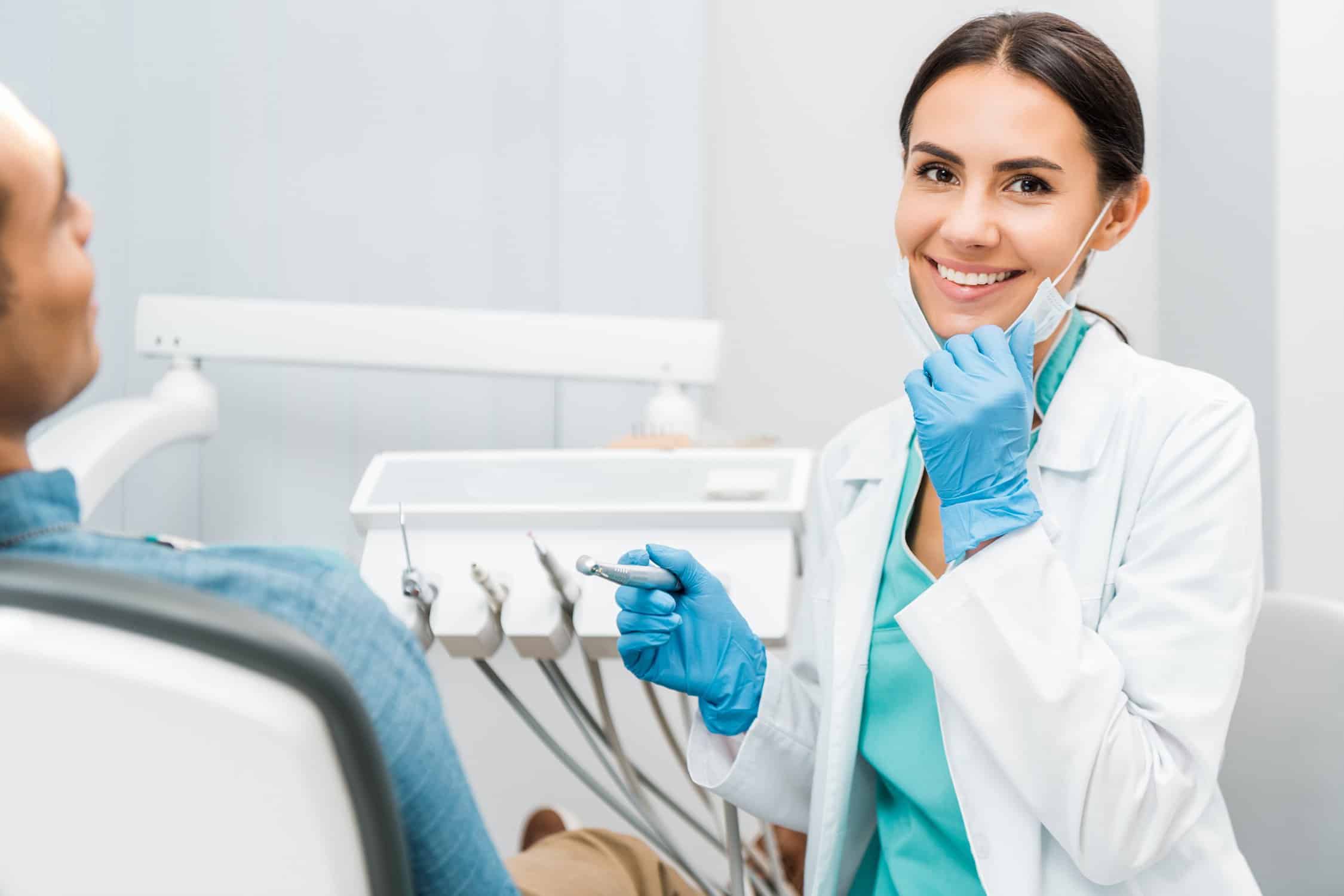 Read more about the article Dental Services and Treatments Compared Mainland vs Hong Kong