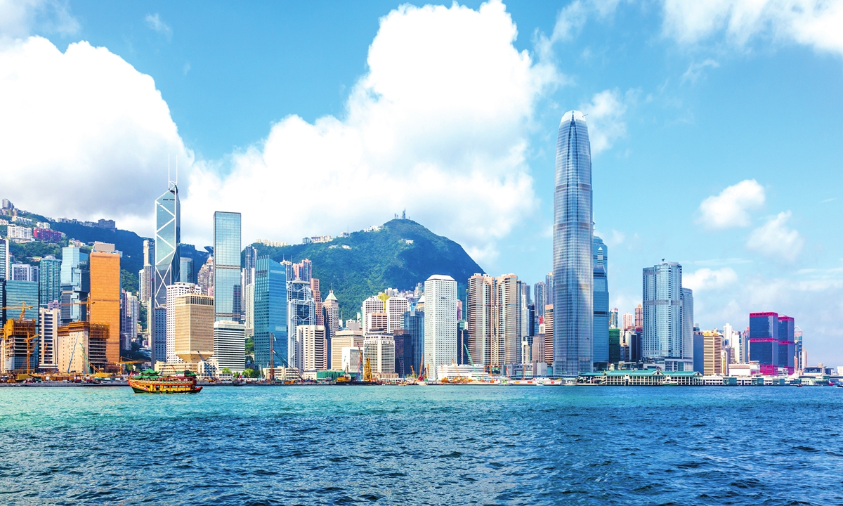 Read more about the article Hong Kong IPO Market Soars 25 With Proceeds Up 287 in Q1 2025 Compared to Q1 2024