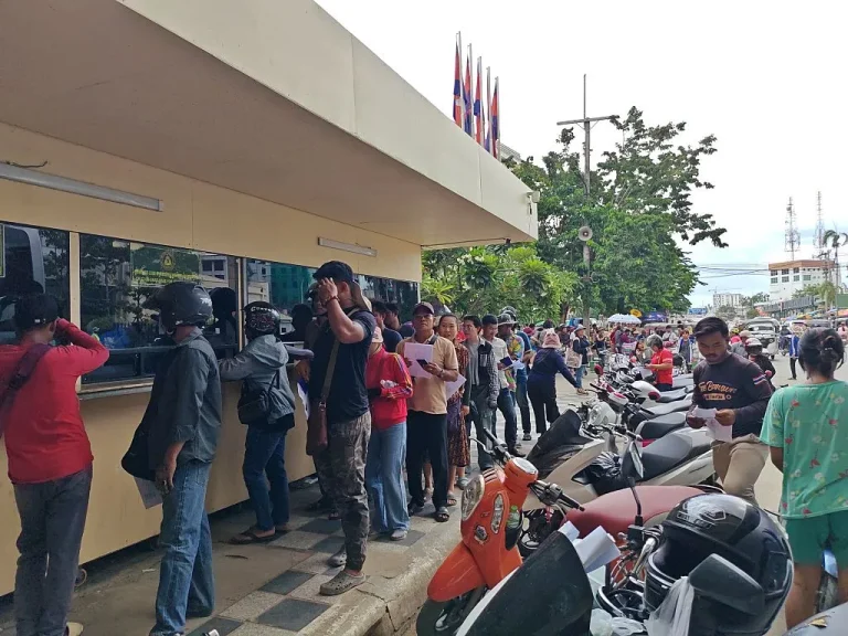Thailand Closes Border Crossings With Cambodia