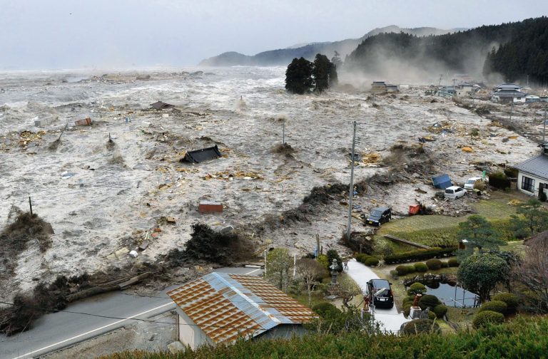 Tsunami Alert: Waves May Hit HK by 5pm