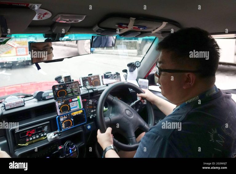 HK Taxi Drivers Limited to 2 Dashboard Devices in 2026