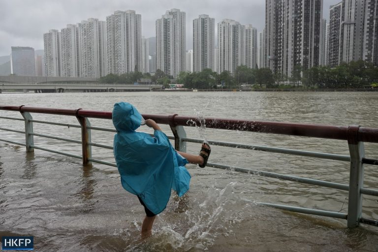 了解十號颱風訊號：香港面臨超級颱風樺加沙