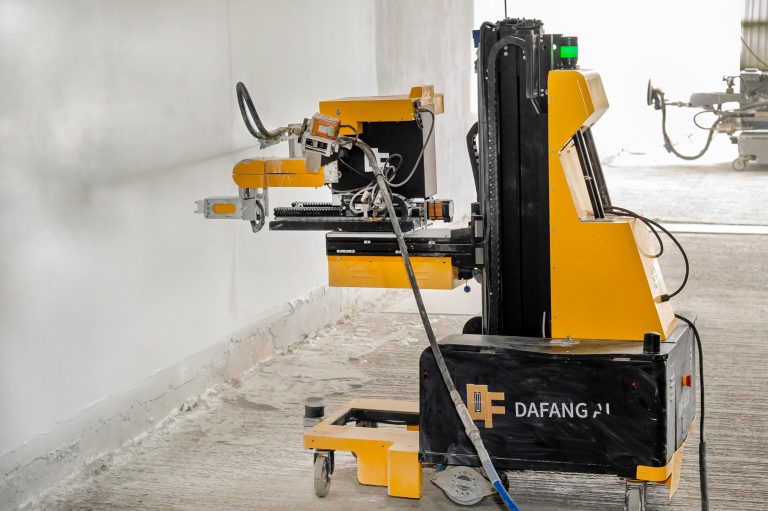 Hong Kong Construction: Robots to Replace Underperformers Soon