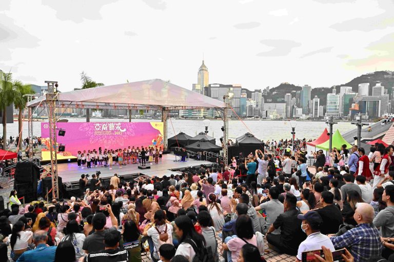 Dance Unites 30 Cultures at Hong Kong’s AECP+ Festival